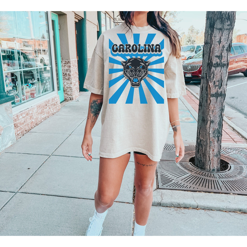 Carolina Football Team Retro Design Football T-shirt, Every Day Oversized Shirt - Perfect gift for Panthers Fans.jpg