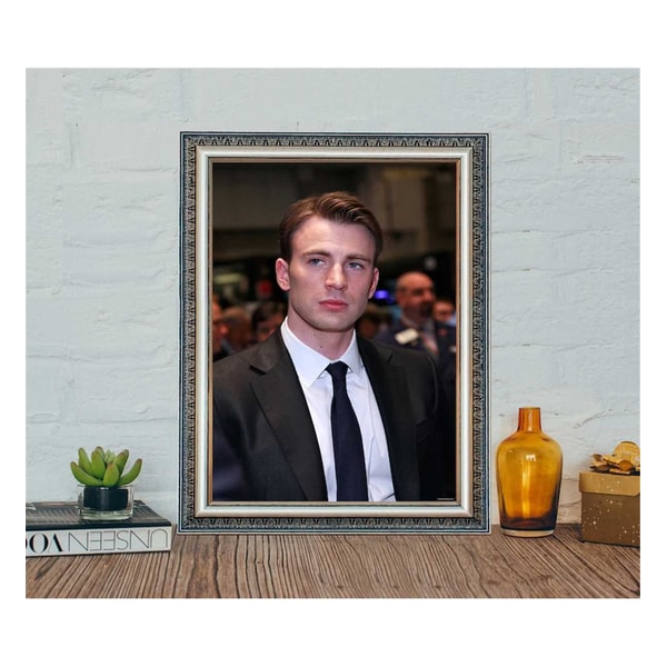 MR-28112023114338-chris-evans-poster-chris-evans-classic-poster-silk-cloth-image-1.jpg