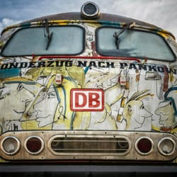hommage udo lindenberg special train after photography up to 150x200 acrylic glasscanvasposterxxl pr