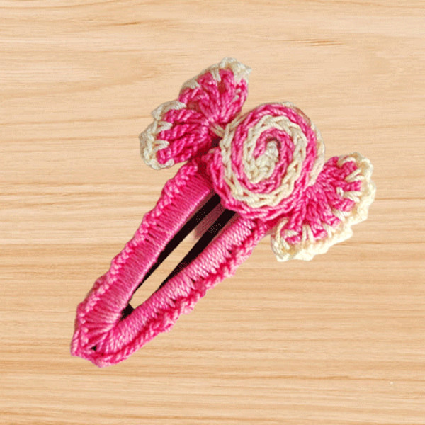 crochet candy hair clip pattern
