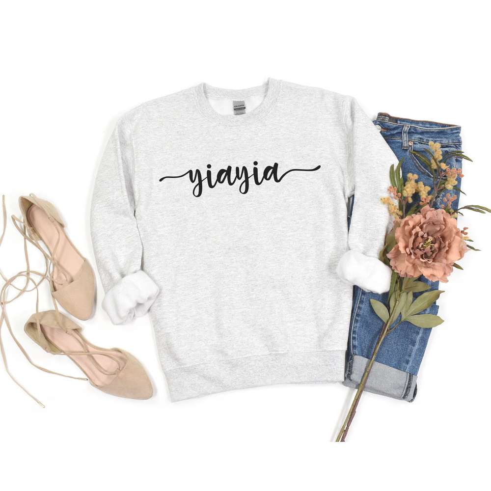 YiaYia Sweatshirt YiaYia Gift Mother's Day Gift for YiaYia Shirts for Grandma YiaYia Sweater Future YiaYia Gift Pregnancy Announcement.jpg