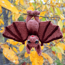 Crochet Pattern halloween Plush Bat PDF file in English
