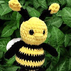Bee crochet pattern, Amigurumi pattern, cute crochet pattern