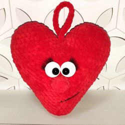 Cute keychain heart crochet heart in the car