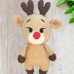 Deer crochet amigurumi, reindeer toy