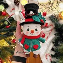 Crochet Christmas Joy: A Festive Pattern PDF with Cozy Yarn Inspiration