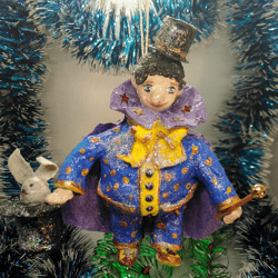 Magician from the Fat Man Circus A very original and exclusive Christmas tree toy