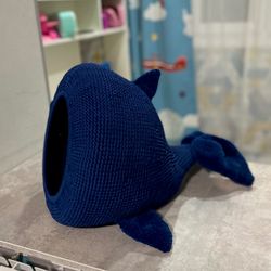 "Whale Fish Cat House: Handmade Cozy Gift for Your Feline Friend"