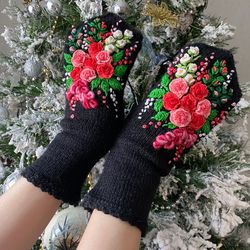 Embroidered mittens, Women's winter fluffy mittens, Knitted mittens with ornament