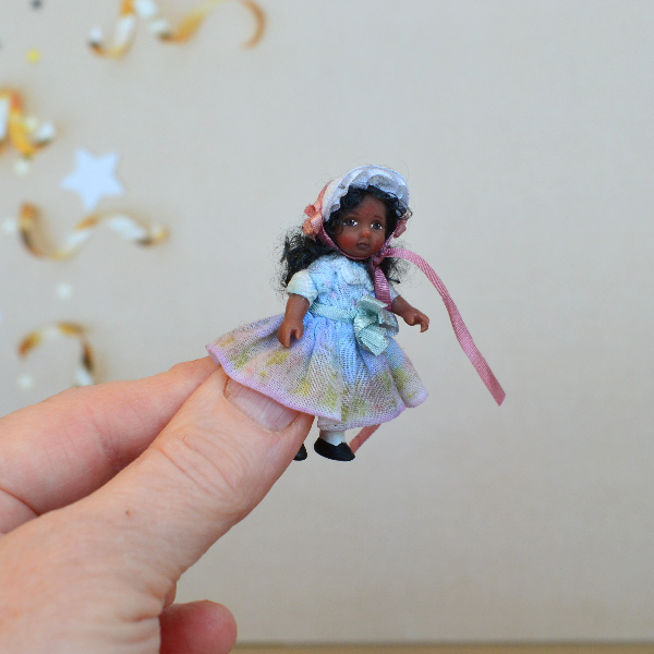 Tiny -collectible- doll- in -blue - dress - 9