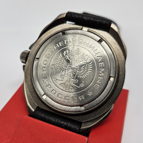 Titanium-mechanical-watch-Vostok-Komandirskie-216783-back-5