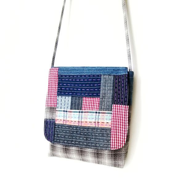 patchwork-crossbody-purse-handmade.jpeg