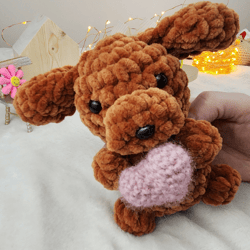 Charming Amigurumi Plush Dog Crochet Pattern in English, German, French and Spanish, heart crpchet pattern