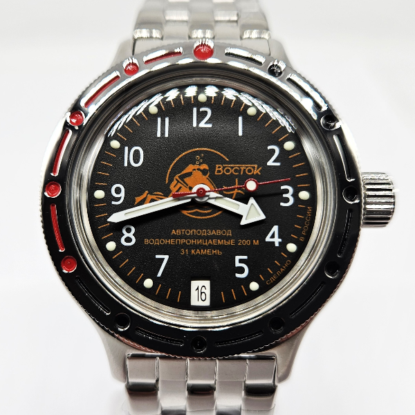 mechanical-automatic-watch-Vostok-Amphibia-Scuba-dude-Diver-Black-Orange-420380-1