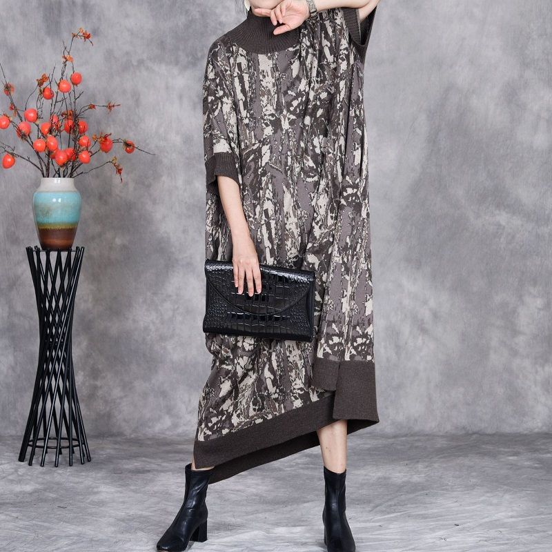 Autumn And Winter New Round Neck Knitted Large Size Loose Shortsleeved Wool Dress 2