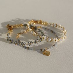 Elegant Daisy Jewelry Golden Heart Daisy Bracelet Stylish Accessory Trendy Beaded Bracelet with Golden Heart Seed bead