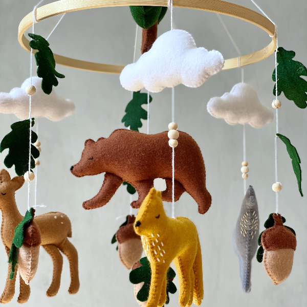 forest-animal-baby-mobile