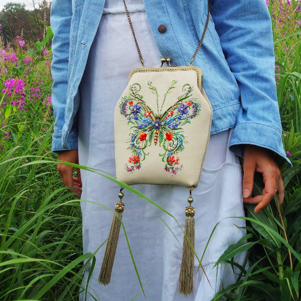butterfly embroidery linen bag with tassels.jpg