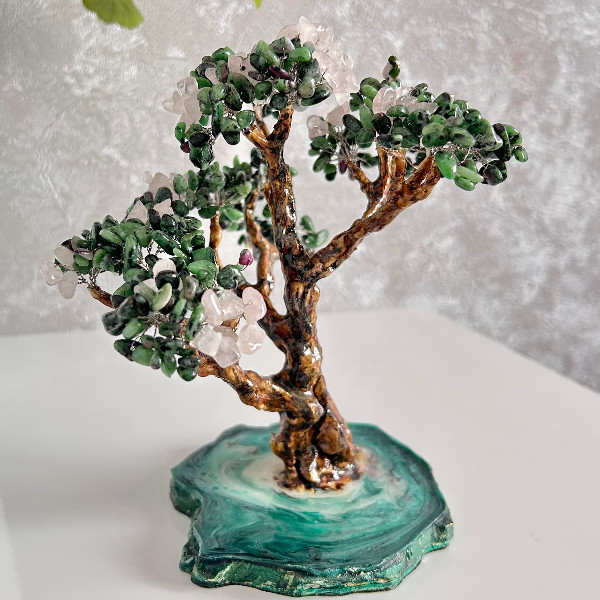 Gemstones-bonsai-tree-sculpture.jpeg