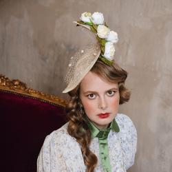 white cream fascinator Derby hat -tea party-wedding- bride