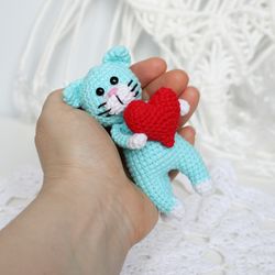 Kitten keychain crochet pattern PDF in English - Crochet amigurumi cat DIY tutorial