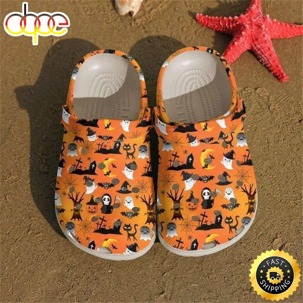 Halloween Seamless Pattern Clog Shoes.jpg