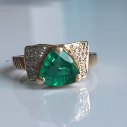 Natural 3.91 Carat Trillance Shape Emerald Ring With Diamonds In 14k Hallmarked Solid Gold