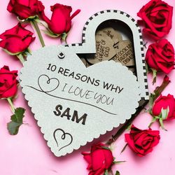 Personalised Wooden Gift Box 10 Reasons Why I Love You and Hearts Valentine's Day, Anniversary Gift for Boyfriend Husban