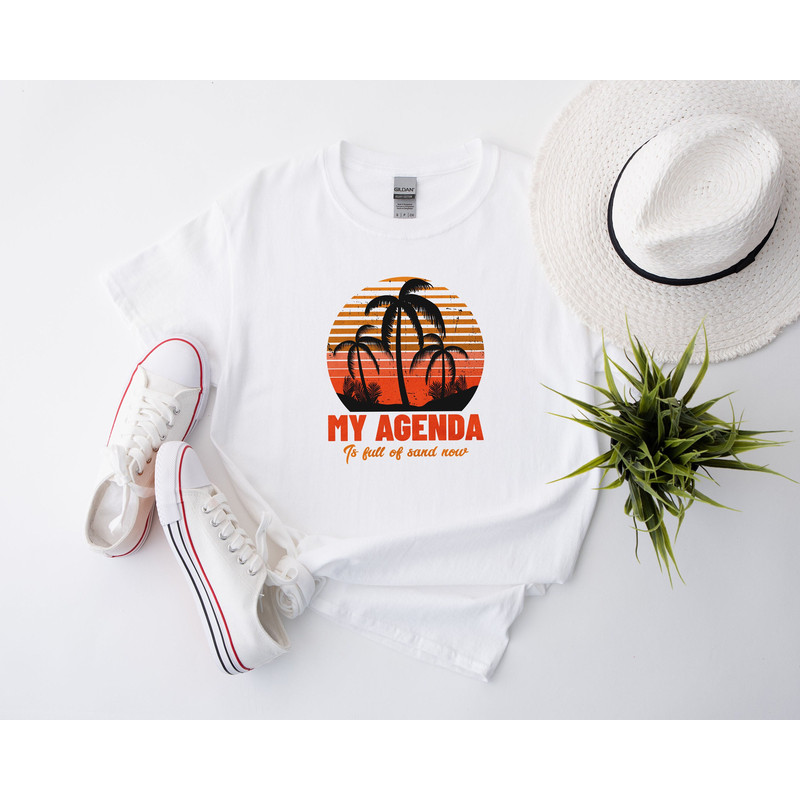 Retro 80s Beach Shirt, Summer Vibes Tshirt, Vacation Inspired Gift, Iconic Design Top, 1980 Nostalgia, Simple And Uplifting Graphic Tee.jpg