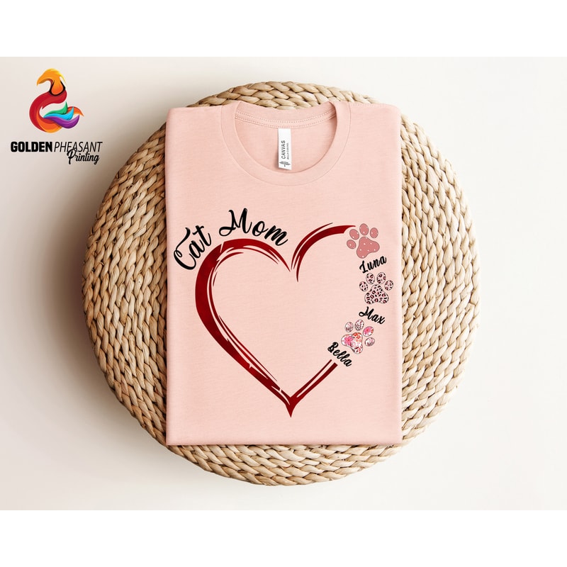 Custom Cat Mom Shirt, Personalized Cat Mom Shirt, Pet Lover Shirt, Mothers Day Gift, Cat Mom Shirt With Names, Mama Sweatshirt, Mom Life Tee.jpg