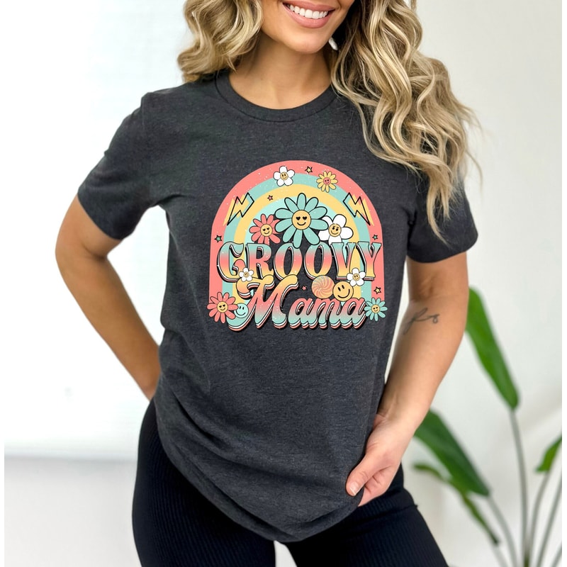 Groovy Mama Shirt, Groovy Mom Shirt, 70s Mom Gifts, Mother's Day Outfit, Gift for Mama, Mother's Day Gift, Retro Mama Shirt, Gift for Her.jpg