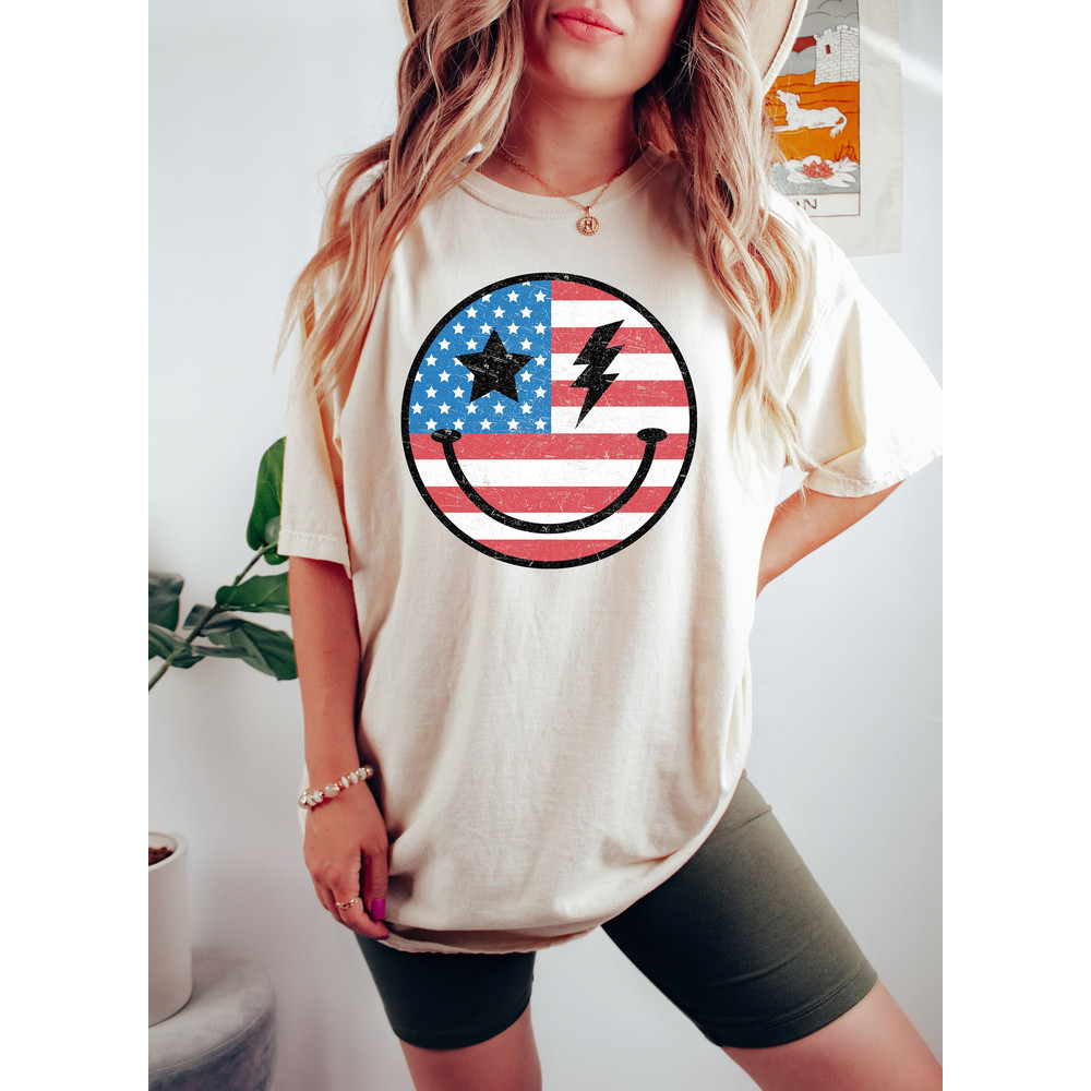 USA Flag Smiley Face TShirt, Red White and Blue Shirt, Retro 4th of July Graphic Tee, Independence Day USA Shirt, Patriotic Tee, America Tee.jpg