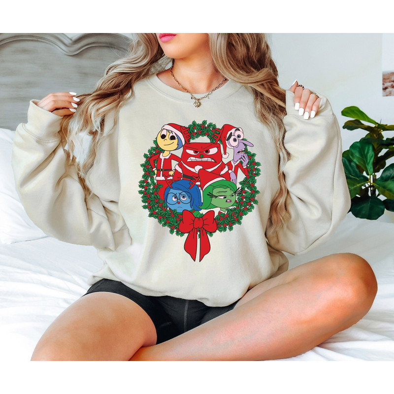 Christmas Shirt, Feels Christmas Tee.jpg