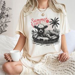funny summer vibes shirt, funny cow shirt, highland cow shirt, beach shirt, hello summer shirt, highland cow lover gift,