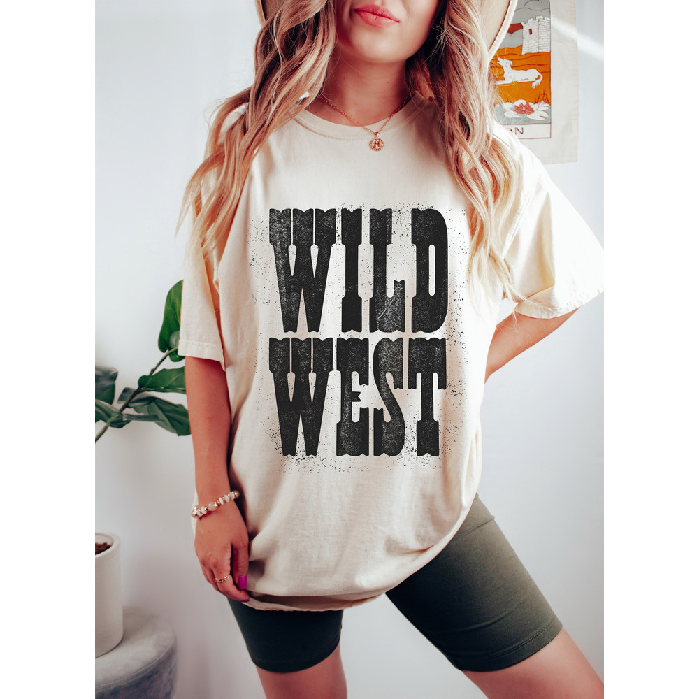 Wild West Oversized TShirt, Cross Country Road Trip Tee, Comfort Colors Tshirt, Country Concert Outfit, Comfort Colors Western Shirt.jpg