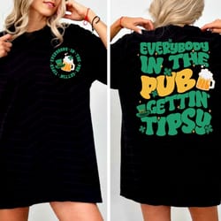 st patricks day pub t-shirt, everybody in the pub getting tipsy, green beer shirt