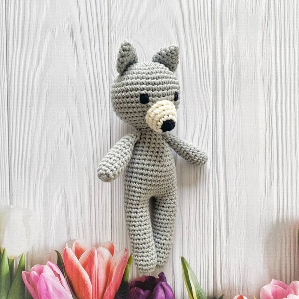 Crochet wolf pattern, Amigurumi wolf pattern, Crochet animal | Inspire ...