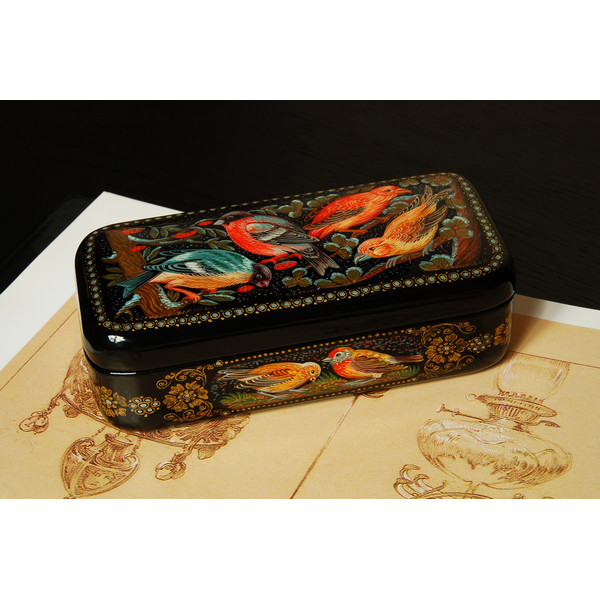 Hand-Painted birds lacquer box