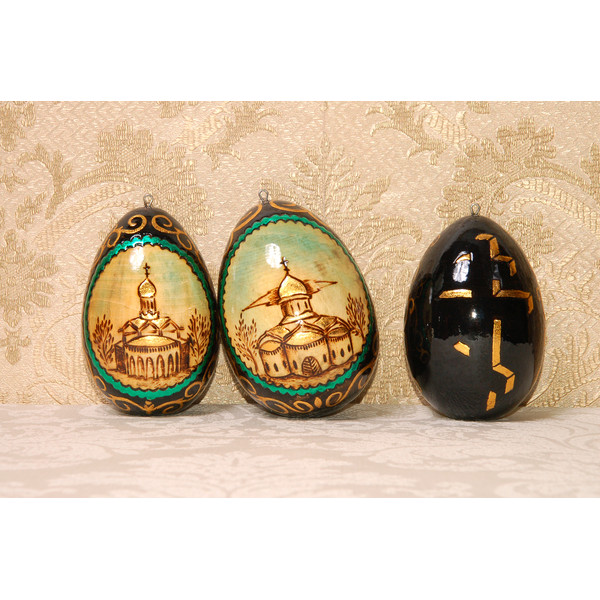 Burned Easter Wooden Eggs