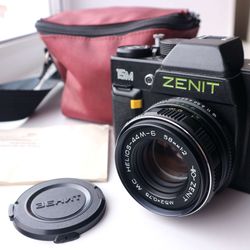 Rare Zenit 15 Soviet 35mm SLR Camera with Helios 44m-6 2/58mm M42 *condition as new*