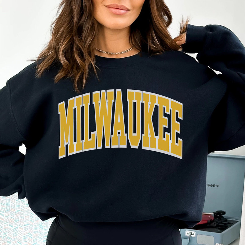Milwaukee Baseball Sweatshirt Brewers Shirt Milwaukee Baseball Crewneck Retro Vintage Milwaukee Hometown Pride Brewers gift baseball outfit.jpg