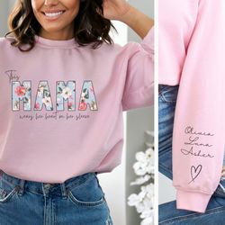 personalized mama floral sweatshirt with kids name, this mama wears her heart on her sleeve sweater, 94