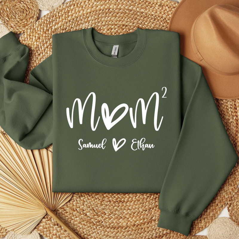 Custom Mom With Kids Name Sweatshirt, Mothers Day Sweatshirt, Personalized Mom Gift, Custom Name Sweater, Mom Love Sweatshirt, Gift for Mom.jpg