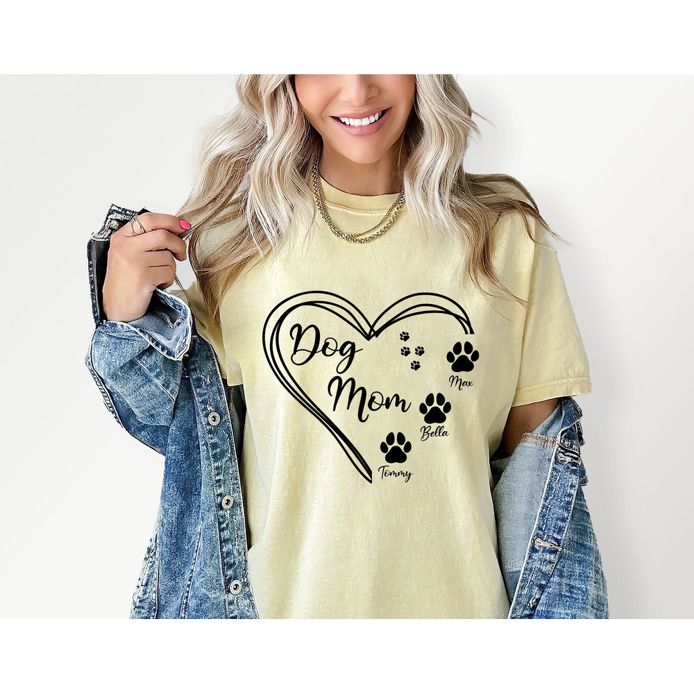 Custom Dog Mom Sweatshirt with Names, Personalized Dog Name Hoodie, Dog Mom Shirt, Gift For Dog Lover.jpg