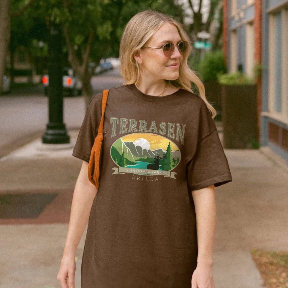 Throne Of Glass Terrasen Park T-Shirt TOG Aelin Galathynius Rowan Whitethorn Dorian Licensed Sarah J Maas Universe ACOTAR Crescent City.jpg