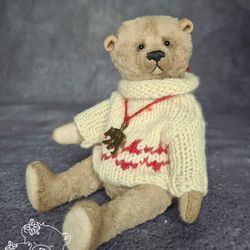 Classic teddy bear gift. Artist bear. Handmade bear toy.