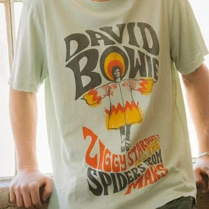 Vintage David Bowie Ziggy Outside The Lines Shirt, Music Shirt, Unisex TShirt, Unisex Graphic Tees, Gift For Fan, Sport Sweatshirt Hoodie.jpg