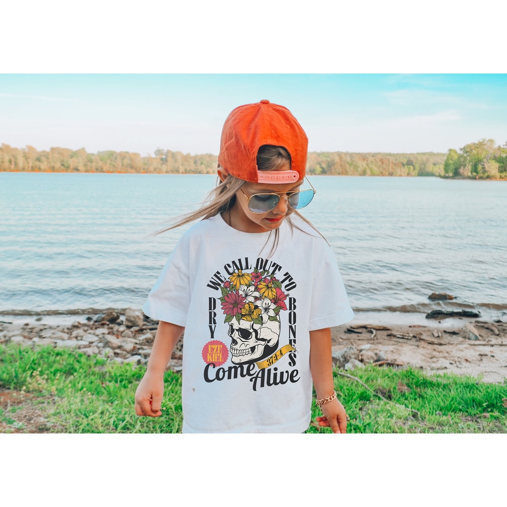 Youth Christian Shirts Christian T Shirts Jesus Shirt Love Like Jesus Teen Christian Apparel Jesus Apparel Christian Crewneck Bible Verse.jpg