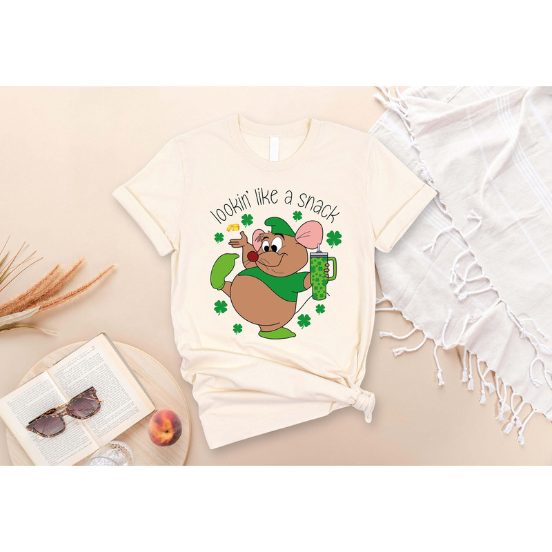 Spider Shirt, Spider Boy Sweatshirt, Spider Girl T-Shirt, Spider Mom Shirt, Spider Dad Shirt, Spider Family Shirt, Spiderman Shirt.jpg