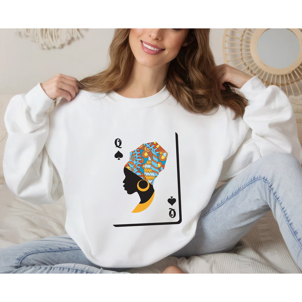 Black Queen Sweatshirt For Black Girl, Birthday Queen Black Women Unisex Sweatshirt, Black History Month Sweatshirt, Cultural Pride Shirt.jpg